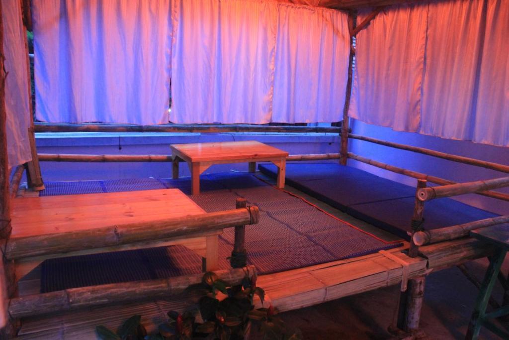 Kikie'S House Hostel Чиангмай Екстериор снимка