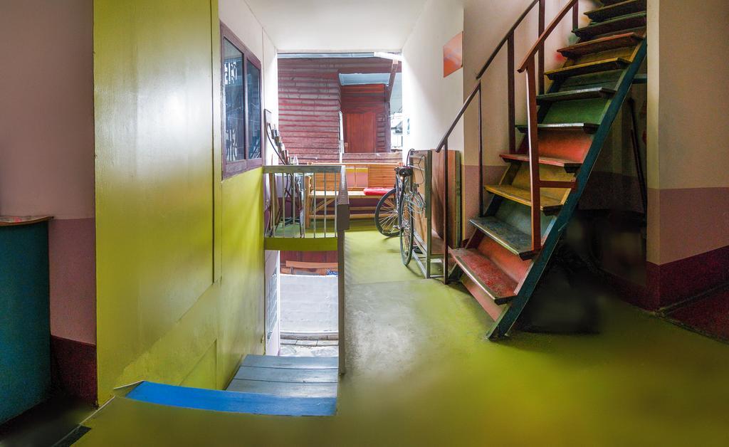 Kikie'S House Hostel Чиангмай Екстериор снимка