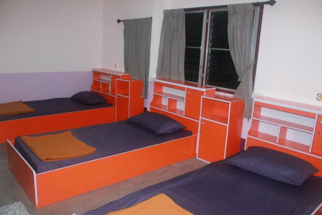 Kikie'S House Hostel Чиангмай Стая снимка