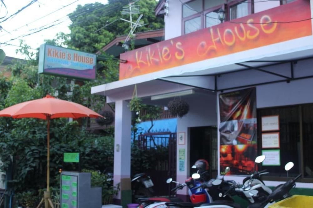 Kikie'S House Hostel Чиангмай Екстериор снимка